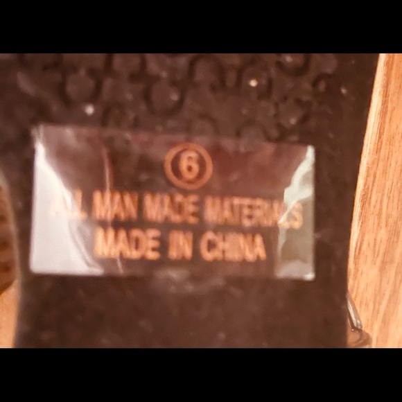 Super Cute Liliana Bedazzled Black Sandels.  6 - Picture 4 of 4